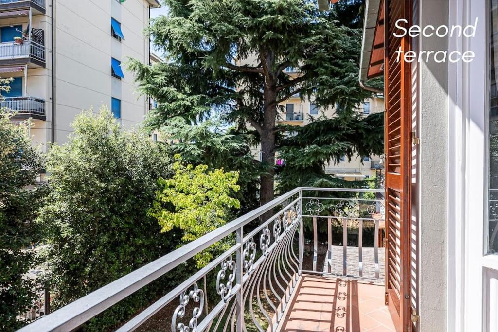 Easy Florence Scandicci Luaran gambar